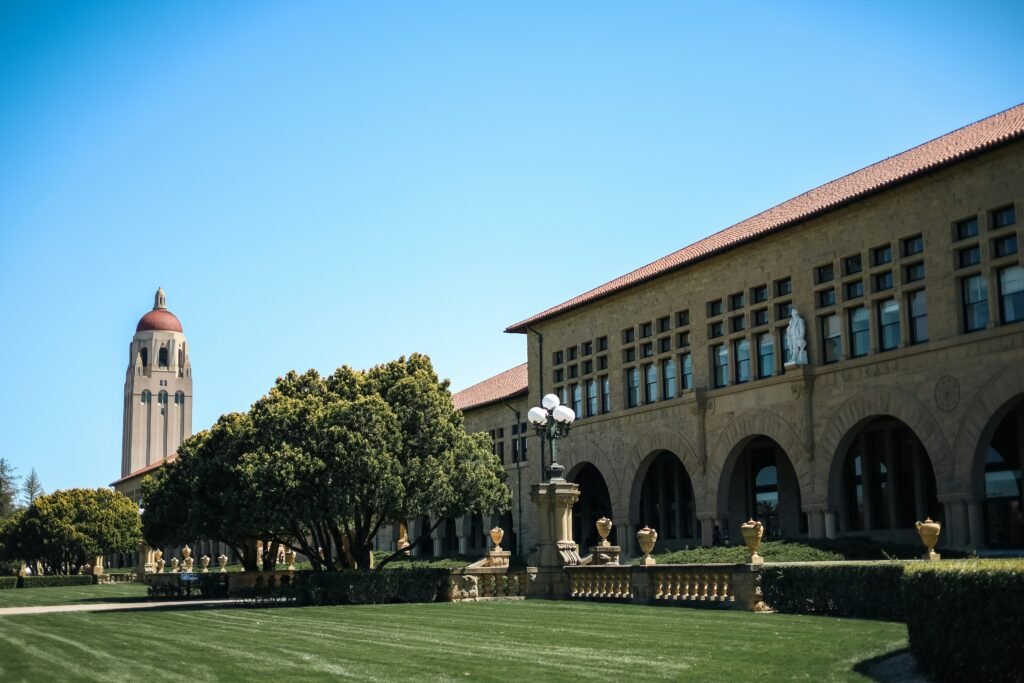 Knight-Hennessy Scholars 2027 at Stanford University