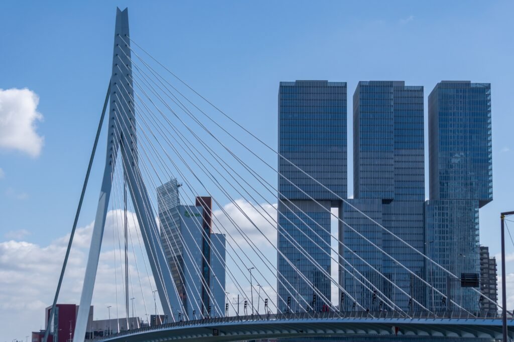 Erasmus Bridge and Rotterdam skyline – Erasmus Trustfonds Scholarship 2027